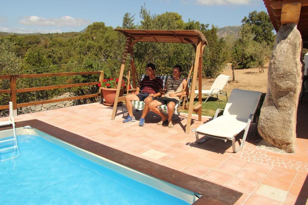 Residence Villa Smeralda Telti Zimmer foto
